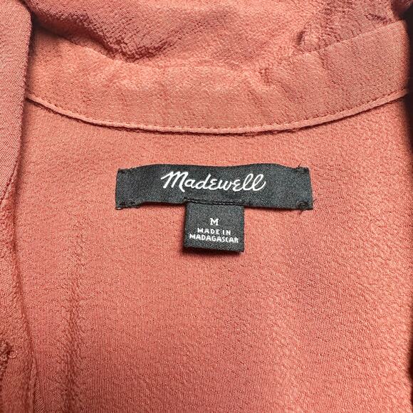 Madewell | Women | Central Drapey Crepe Relaxed Button Up Blouse | Medium - Picture 7 of 10